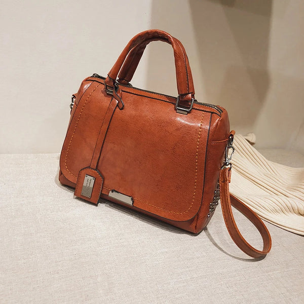 Fashion Oil Wax Leather tassel Women's Messenger Bags Handbag Rivet Retro Brown PU Leather Lady Shoulder Crossbody Bag 2024